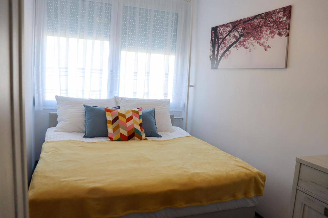 شقة Krisztina Apartman Salgótarján المظهر الخارجي الصورة