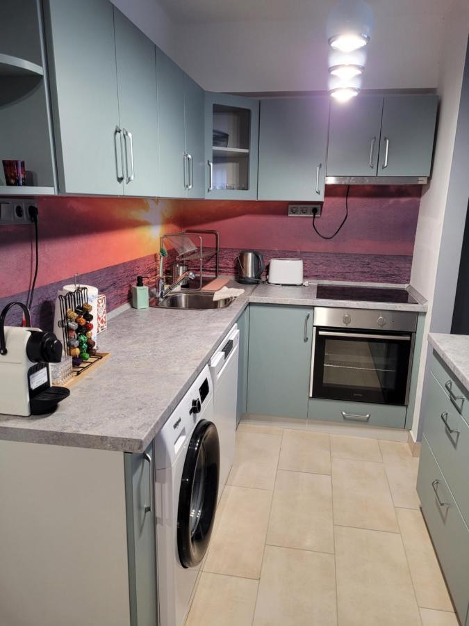 شقة Krisztina Apartman Salgótarján المظهر الخارجي الصورة